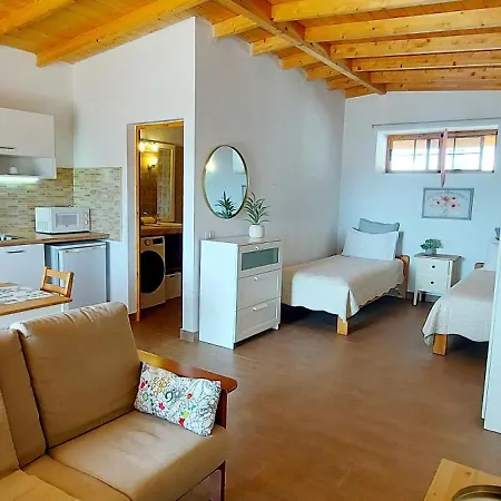 The Black Horse Canarias - Adults Only Landhaus *