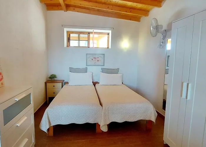 Летний дом The Black Horse Canarias - Adults Only *